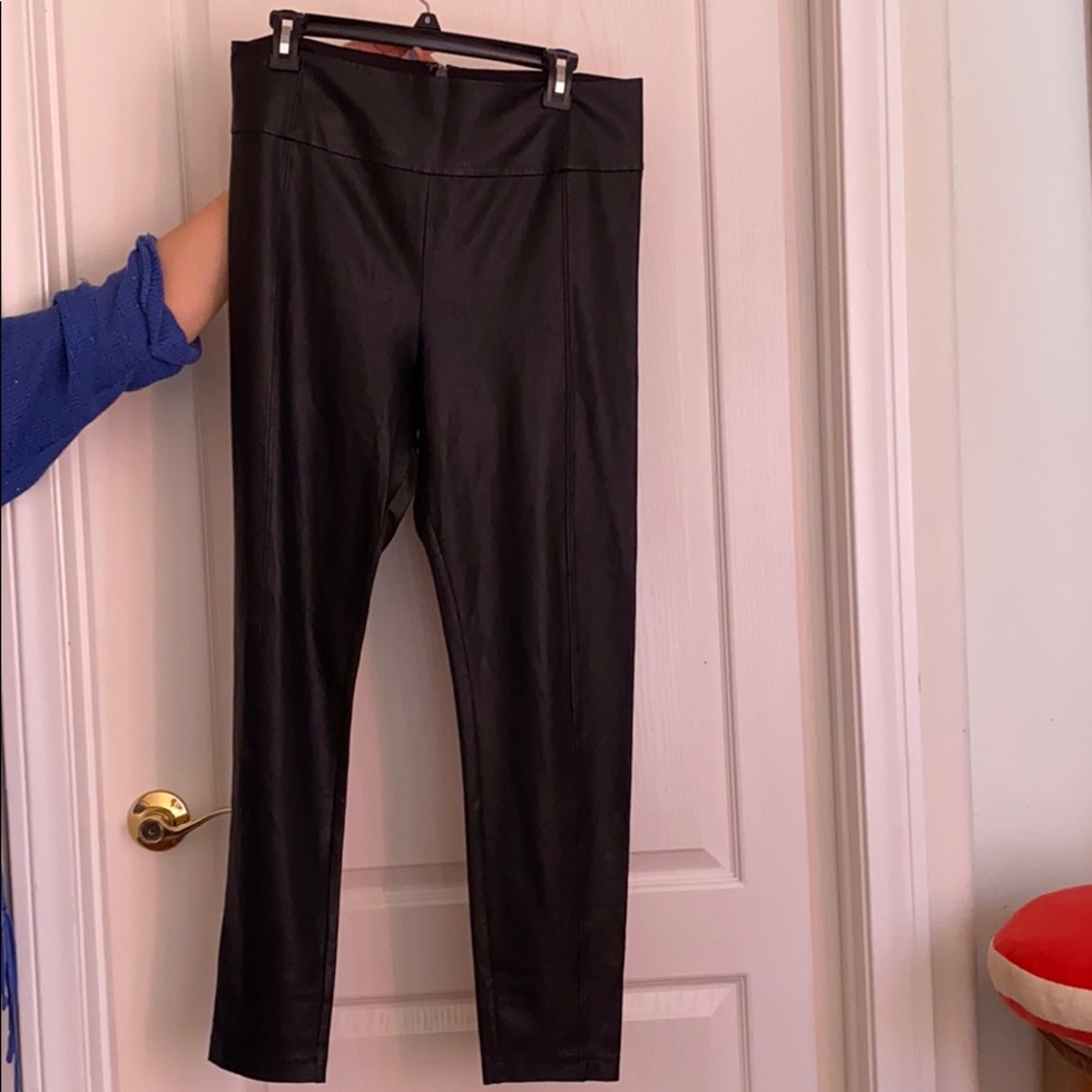 Leather leggings/pants